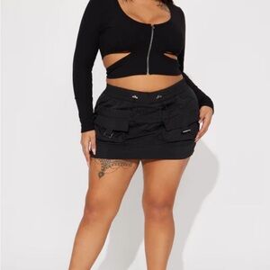 Fashion Nova Black Mini Cargo Skirt